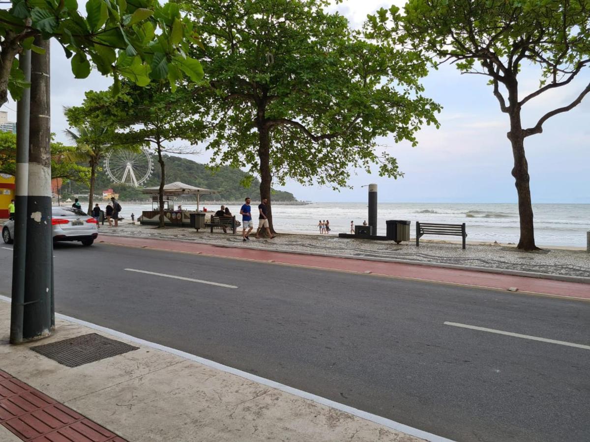 Apartamento Na Av Atlantica Com Ar Condicionado Balneário Camboriú