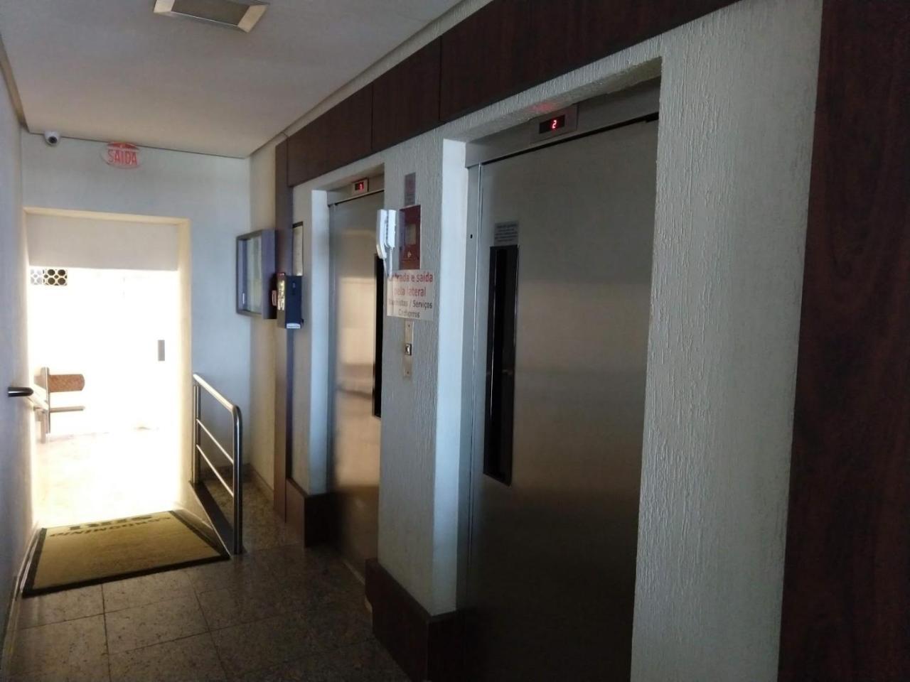 Apartamento Na Av Atlantica Com Ar Condicionado Balneário Camboriú